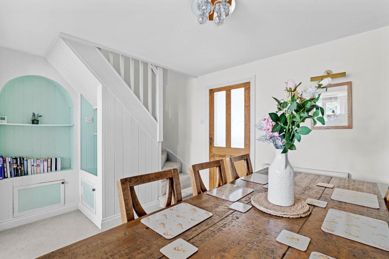 Wheelbarrow Cottage Bengeworth Екстериор снимка