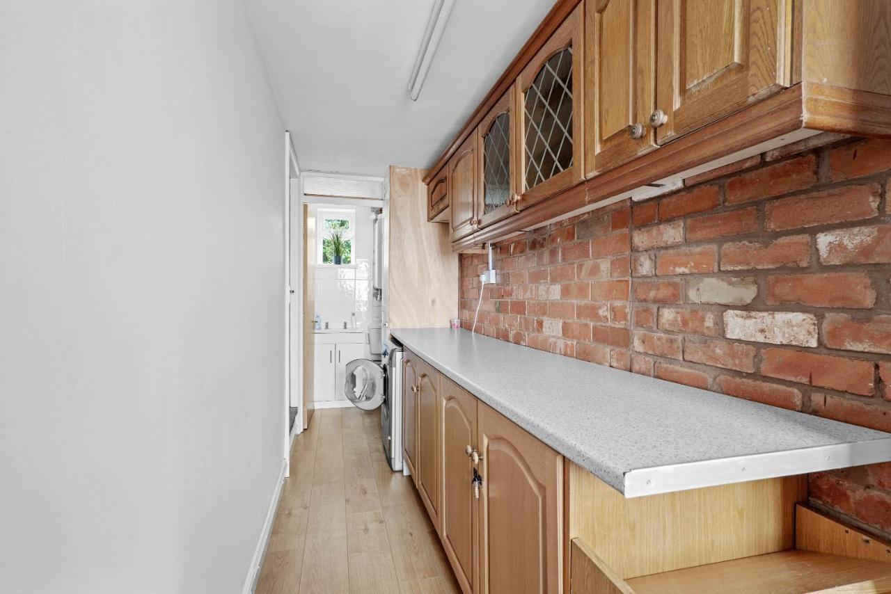 Wheelbarrow Cottage Bengeworth Екстериор снимка